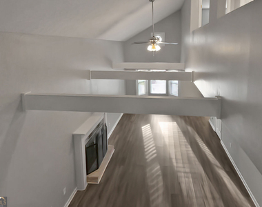 5883 Brookside Drive Se - Photo Thumbnail 3