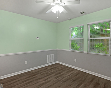5883 Brookside Drive Se - Photo Thumbnail 14