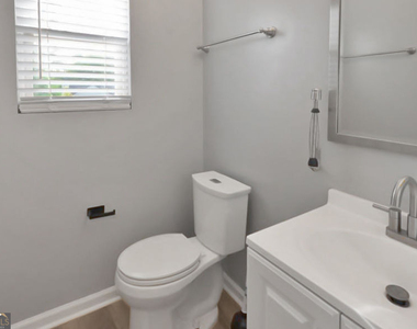 5883 Brookside Drive Se - Photo Thumbnail 5