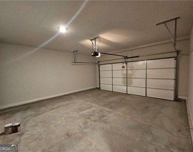 27 Berryville Dr - Photo Thumbnail 36
