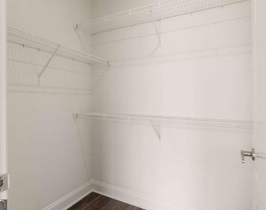 840 United Avenue Se - Photo Thumbnail 12