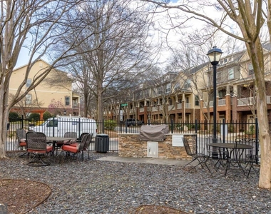 840 United Avenue Se - Photo Thumbnail 21