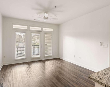 840 United Avenue Se - Photo Thumbnail 6