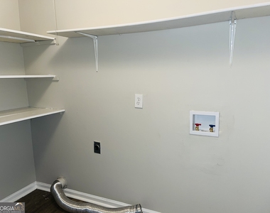 314 Harwell Avenue - Photo Thumbnail 14