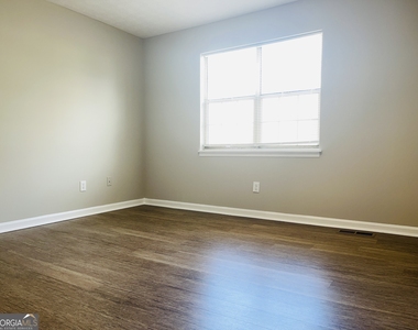 314 Harwell Avenue - Photo Thumbnail 15