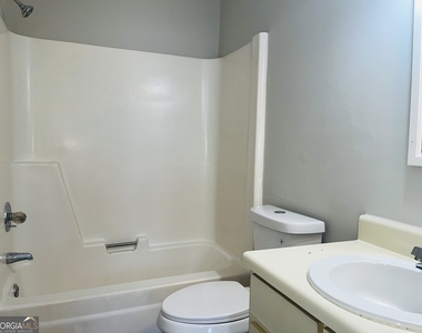314 Harwell Avenue - Photo Thumbnail 20