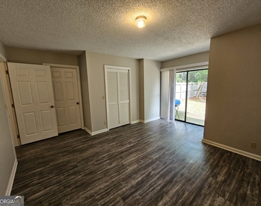 108 E Lakemont Drive - Photo Thumbnail 23