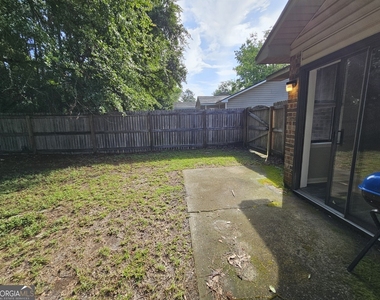 108 E Lakemont Drive - Photo Thumbnail 29