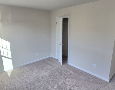 41 Sepia Oak Drive - Photo Thumbnail 23
