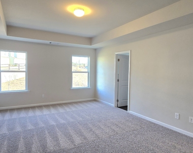 41 Sepia Oak Drive - Photo Thumbnail 8