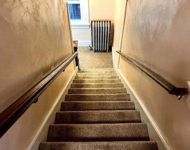 30 Fowler St - Photo Thumbnail 16
