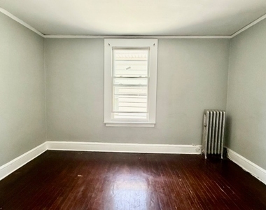113 3rd St - Photo Thumbnail 5