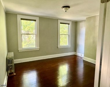 113 3rd St - Photo Thumbnail 15