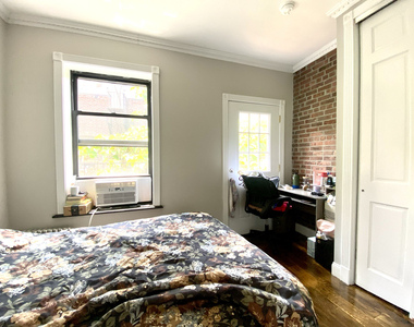 East 83rd Street - Photo Thumbnail 7