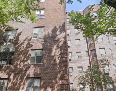 61-40 Saunders St - Photo Thumbnail 6