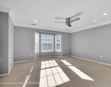 143 Shinnecock Drive - Photo Thumbnail 19