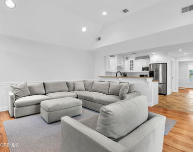 7 Anderson Street - Photo Thumbnail 17
