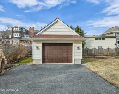 7 Anderson Street - Photo Thumbnail 9