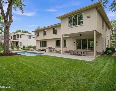 152 Ampere Avenue - Photo Thumbnail 1