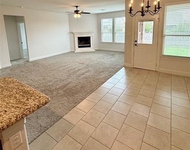 204 Flower Ridge Drive - Photo Thumbnail 16