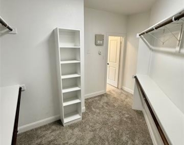 204 Flower Ridge Drive - Photo Thumbnail 22