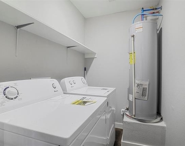 410 S Mirick Avenue - Photo Thumbnail 12
