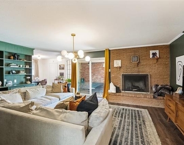 937 Ferncliff - Photo Thumbnail 1