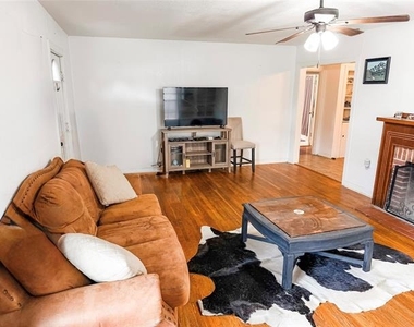 1136 W Long Street - Photo Thumbnail 2