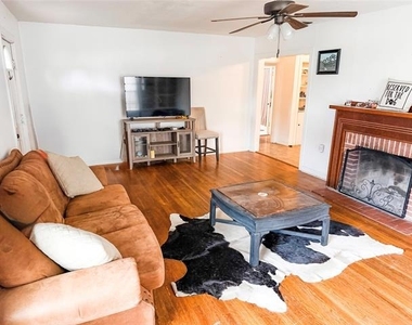 1136 W Long Street - Photo Thumbnail 5
