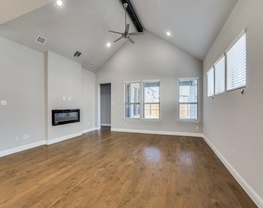 15898 Candletree Road - Photo Thumbnail 9