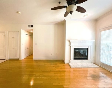 3400 Welborn Street - Photo Thumbnail 16