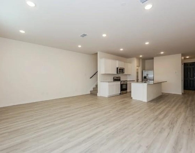 6463 Blue Trail - Photo Thumbnail 1