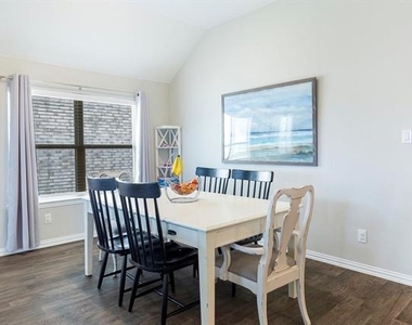 4507 Cypress Drive - Photo Thumbnail 14
