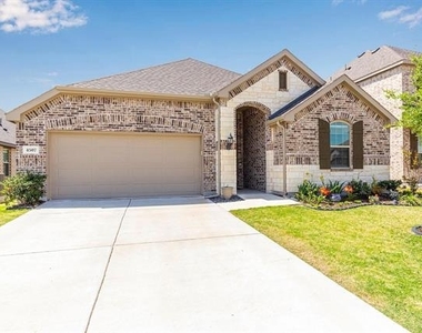 4507 Cypress Drive - Photo Thumbnail 1