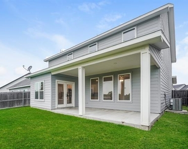 7340 Parkside Place Drive - Photo Thumbnail 17