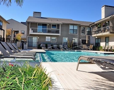 5909 Birchbrook Drive - Photo Thumbnail 8