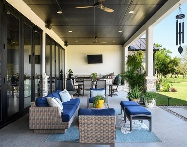 635 Highpoint Road - Photo Thumbnail 29