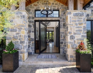 635 Highpoint Road - Photo Thumbnail 5