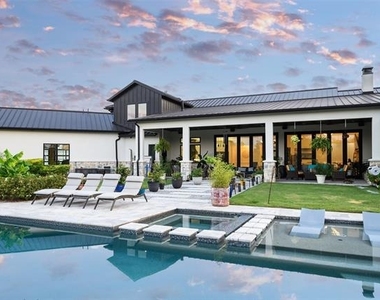 635 Highpoint Road - Photo Thumbnail 30