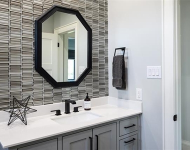 635 Highpoint Road - Photo Thumbnail 21