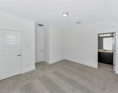 17229 Oxborough Drive - Photo Thumbnail 35