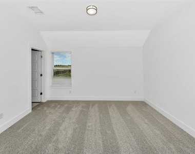 17229 Oxborough Drive - Photo Thumbnail 34
