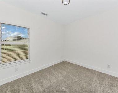 17229 Oxborough Drive - Photo Thumbnail 31
