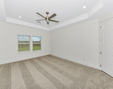 17229 Oxborough Drive - Photo Thumbnail 16