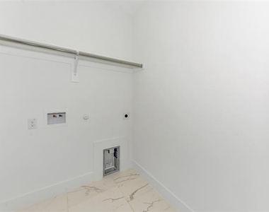 17229 Oxborough Drive - Photo Thumbnail 15