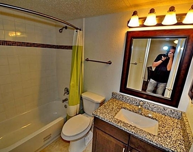 6910 Skillman Street - Photo Thumbnail 5