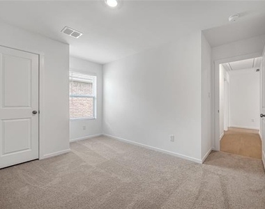 1211 Canyon Wren Drive - Photo Thumbnail 26