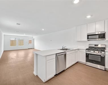 1211 Canyon Wren Drive - Photo Thumbnail 18