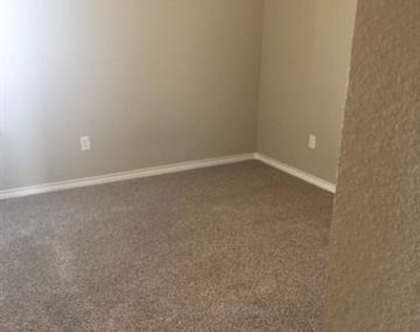 4602 Sierra Sunset - Photo Thumbnail 5