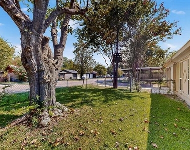 140 Trout Street - Photo Thumbnail 35